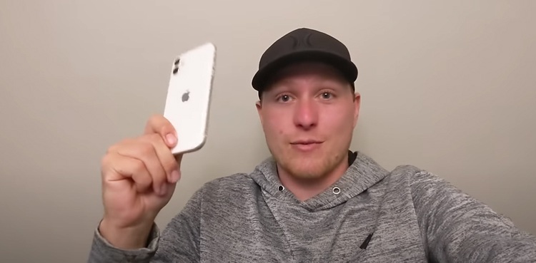 owner iphone 11 lake reunite