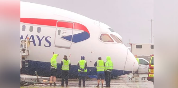 british airline plane collapse